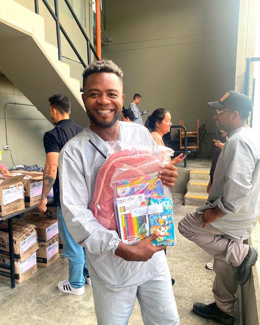 Entrega Kit Escolar Foemsoma 2026